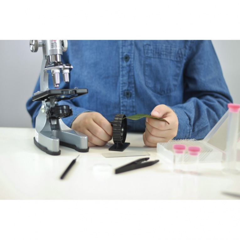 Mini sciences : Microscope - Buki - Un jeu Buki France - BCD JEUX